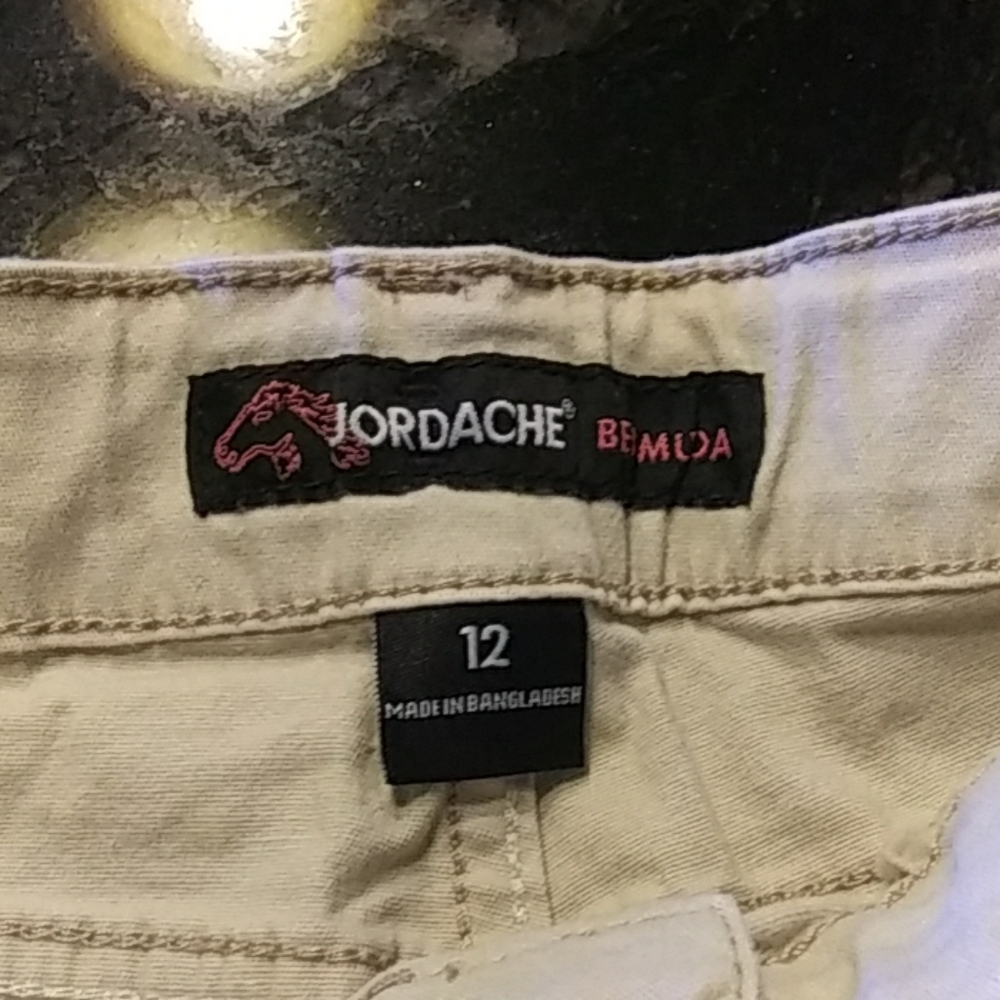 Bermuda - Picture 4 of 6